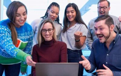 Qual o papel dos colaboradores, das lideranças, organizações e recursos humanos na promoção de um clima organizacional saudável?